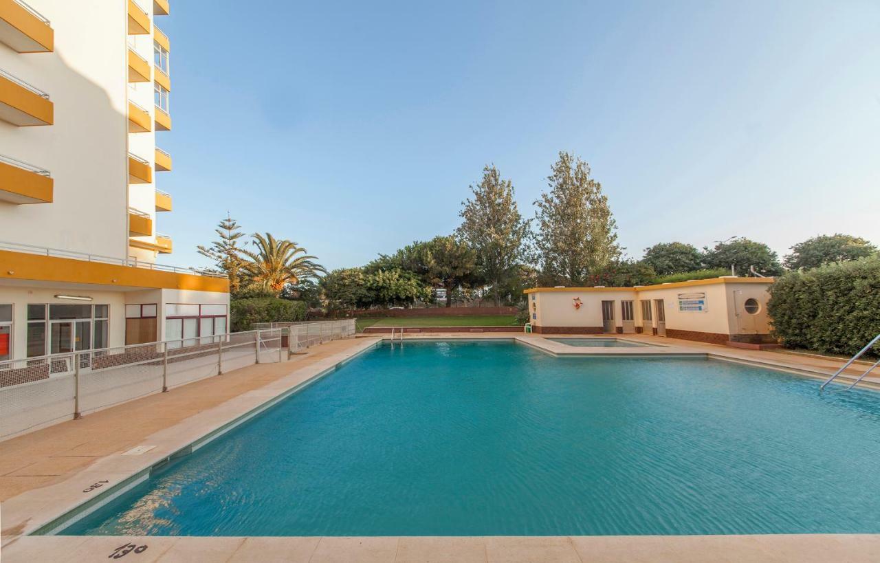 80 négyzetméteres, 2 hálószobás Apartman 1 fürdőszobával Praia do Vau területén Portimão Kültér fotó