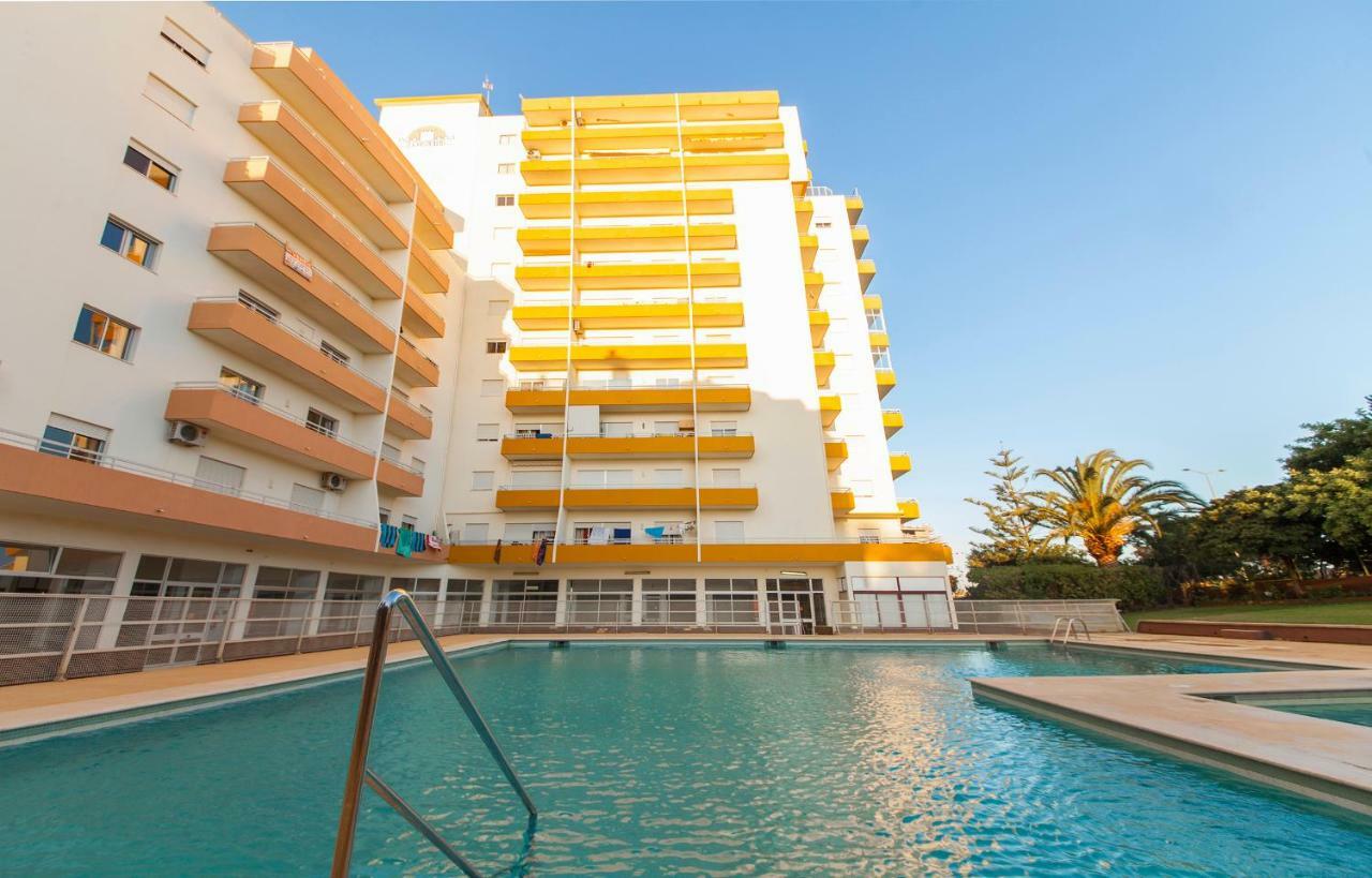 80 négyzetméteres, 2 hálószobás Apartman 1 fürdőszobával Praia do Vau területén Portimão Kültér fotó