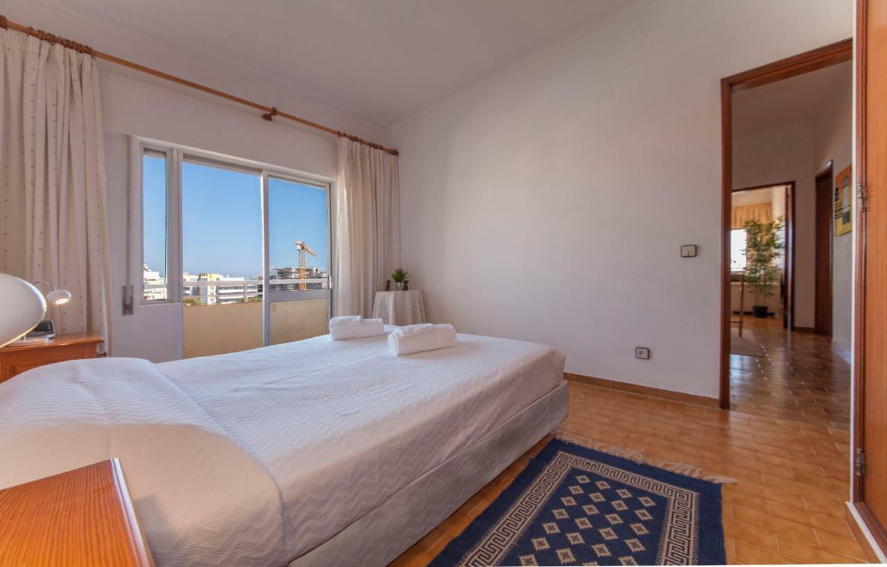 80 négyzetméteres, 2 hálószobás Apartman 1 fürdőszobával Praia do Vau területén Portimão Kültér fotó